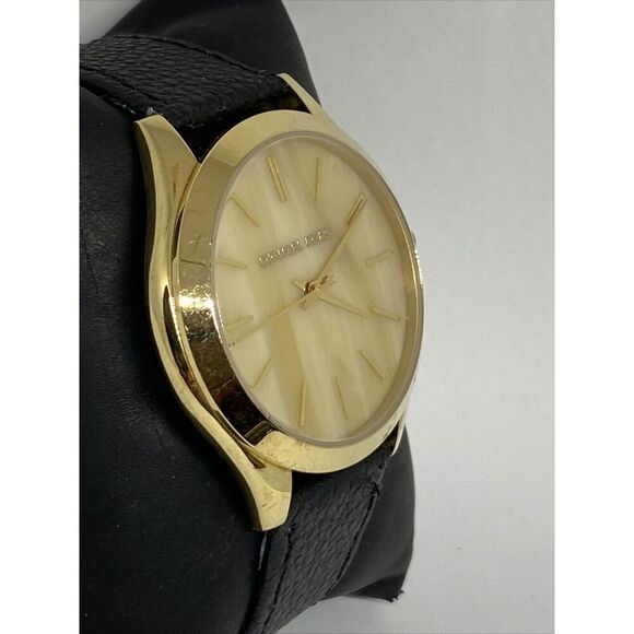 Michael Kors Runway MK4285 Women\'s Black Leather Analog Dial Quartz Watch JK573 main image 7